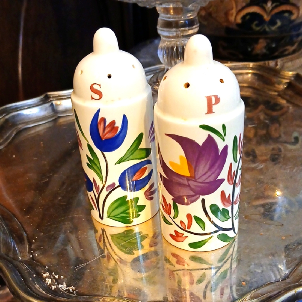 Portmeirion Welsh Dresser Salt & Pepper Shakers